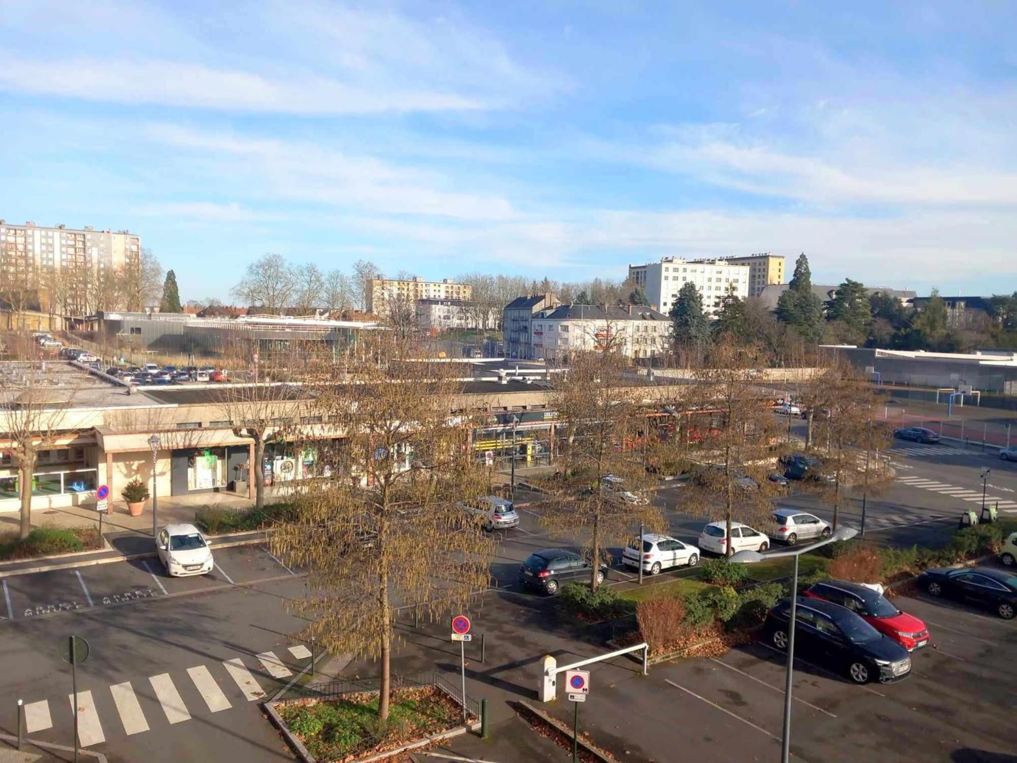 T3 57M2 Avec Balcon Proche Gare Sncf, Wifi Et Cafe Et The Offerts Apartment Orleans Exterior photo